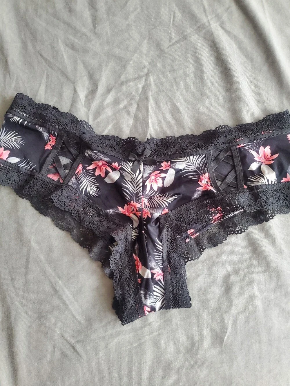 Victoria’s Secret Cheeky Panty